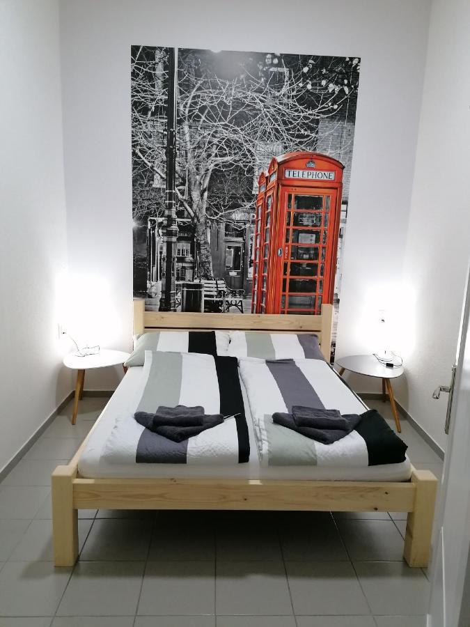 Apartmani Sirmium Sremska Mitrovica Eksteriør bilde