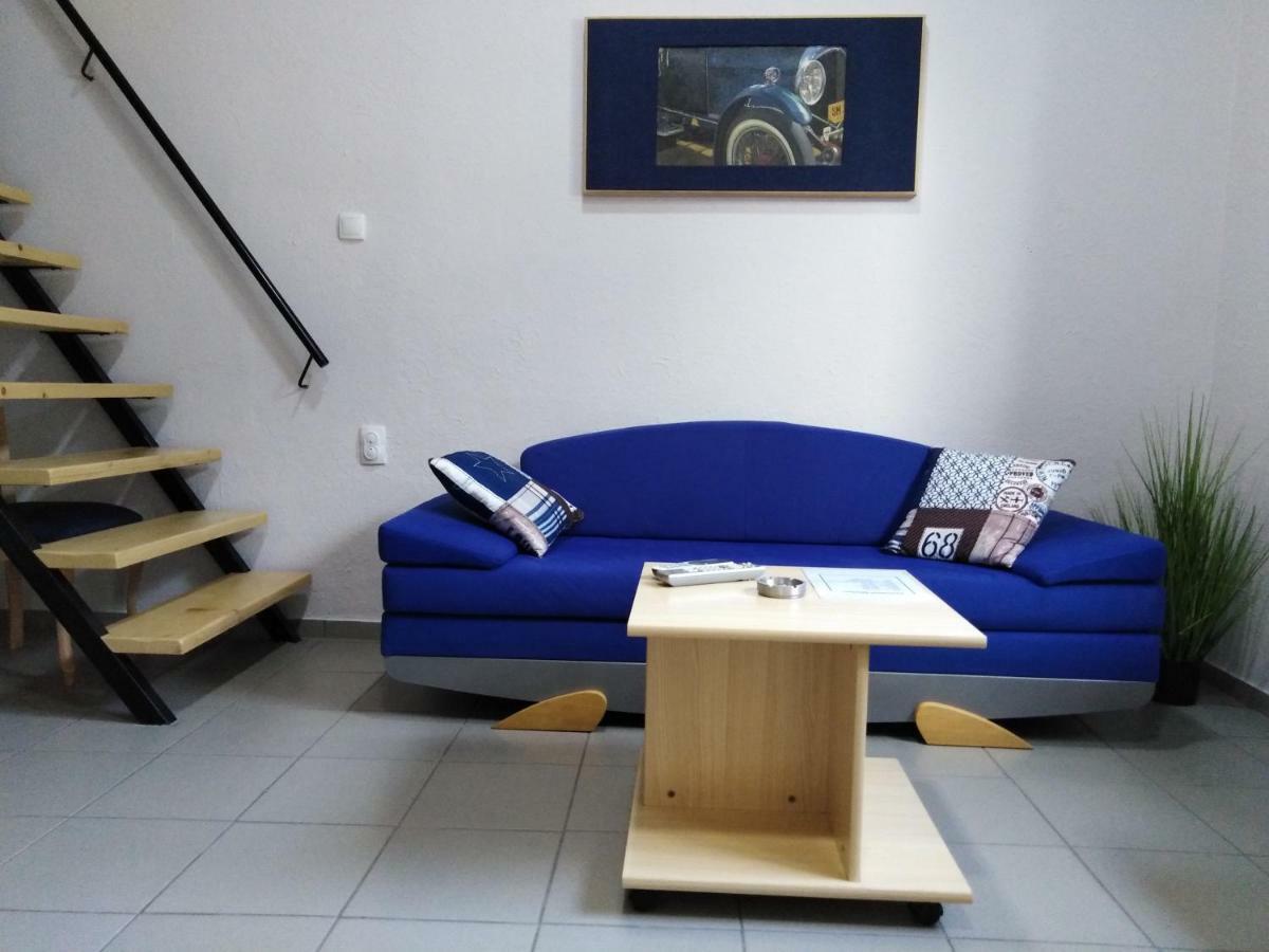 Apartmani Sirmium Sremska Mitrovica Eksteriør bilde
